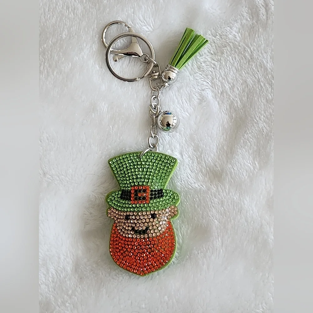 Sparkling Rhinestone Leprechaun Keychain with Green Tassel Bag Charm